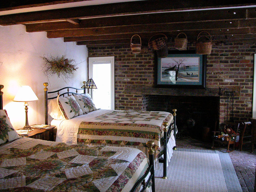 The Richard Johnston Inn & 1890 Caroline House Fredericksburg Eksteriør bilde